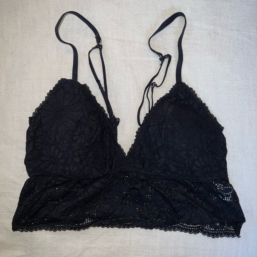 Aerie Lace Padded Longline Bralette in black size Medium